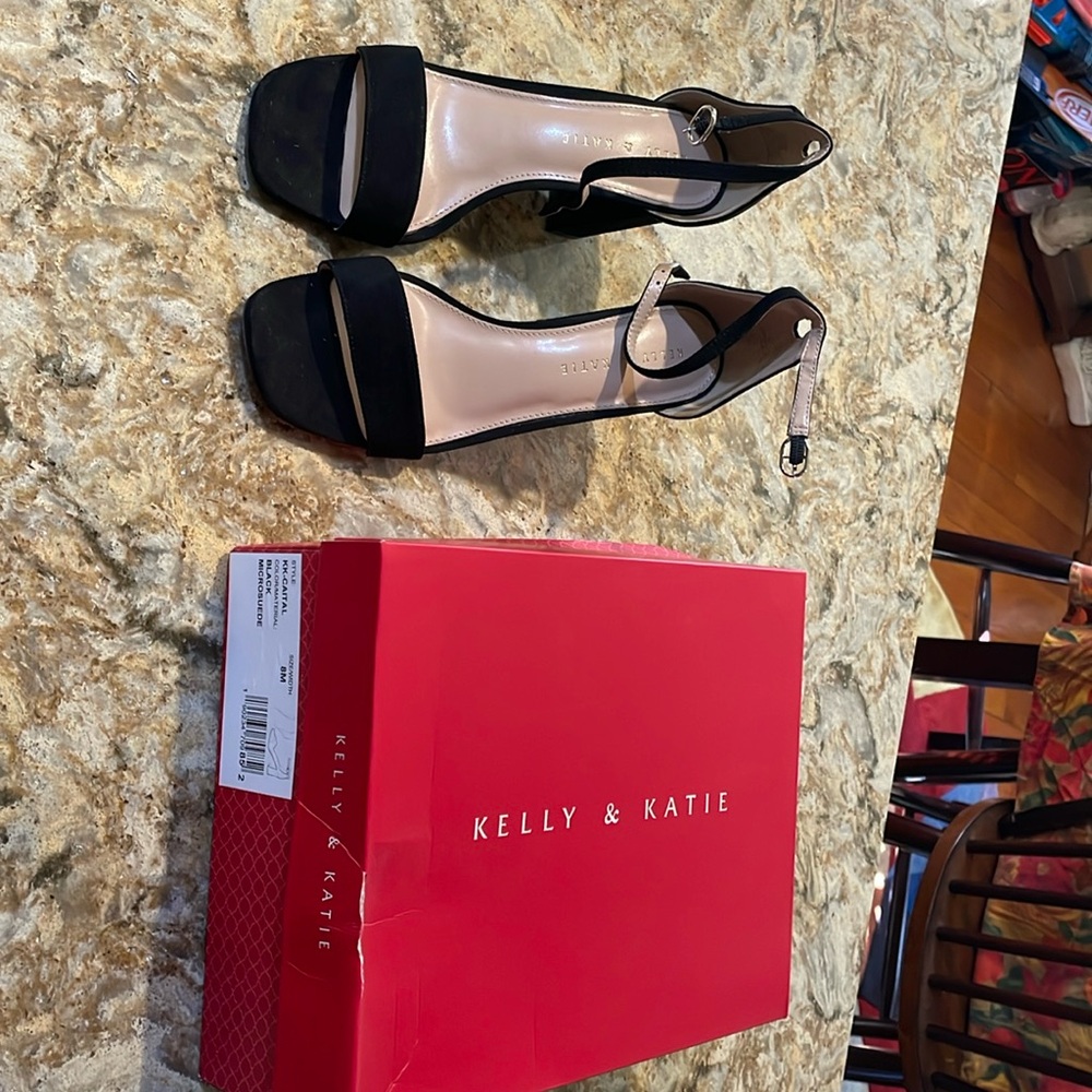 Kelly & Katie black microsuede dress shoes